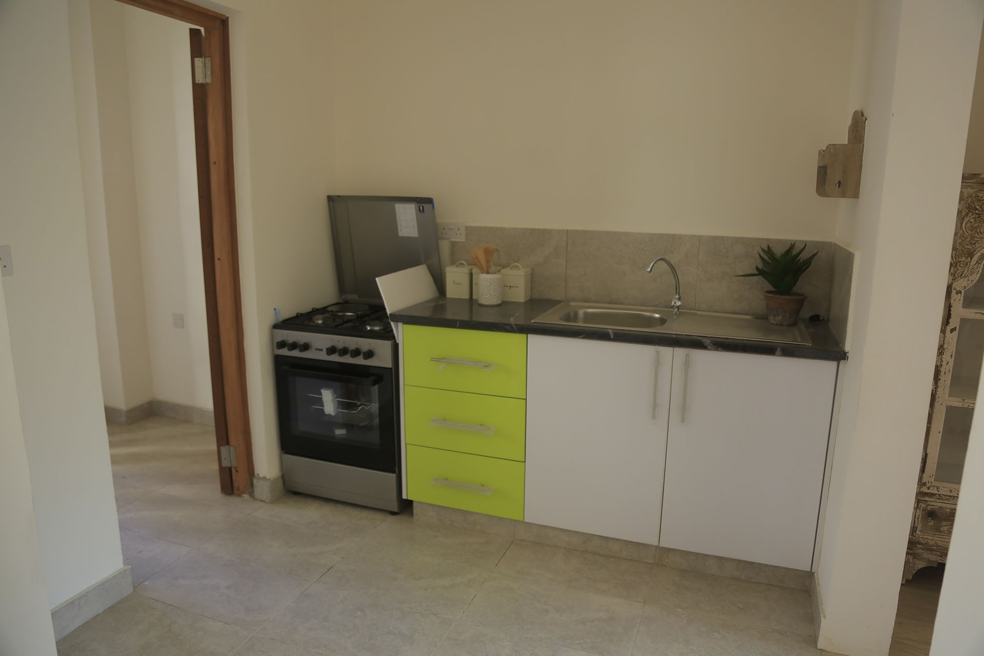 1255 Palm Ridge 2 bedroom Apartment